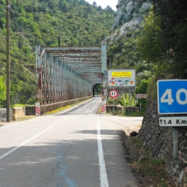 Segundo puente sobre el embalse de La Peña